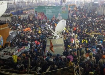15 dead in India stampede at Hindu mega-festival