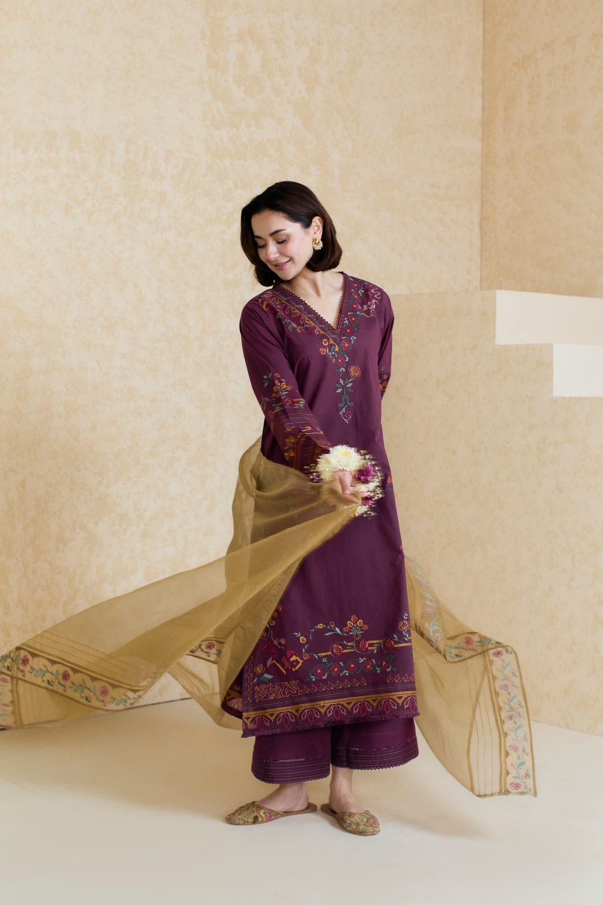 1740175062 821 Mishkaas elegant Eid collection features Hania Aamir in timelessly stylish