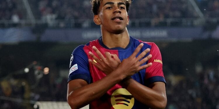 Barcelona hit Dortmund for four in Champions League quarterfinal