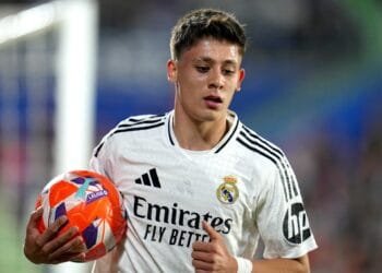 Real Madrid beat Getafe to keep LaLiga leaders Barcelona in sight