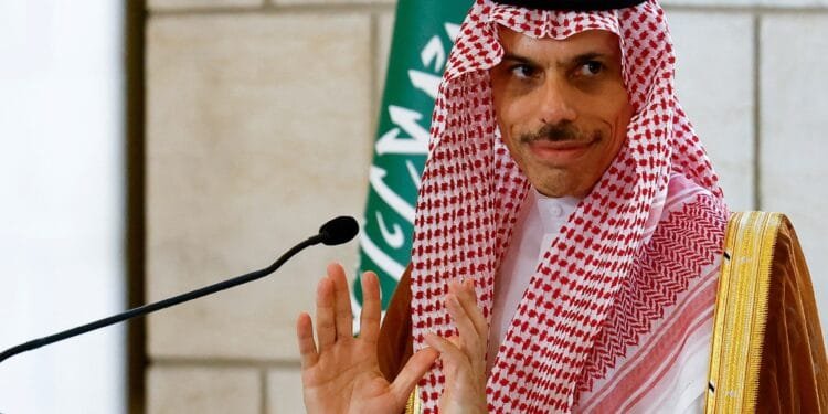 Saudi Arabia says it will jointly fund Syria state salaries with Qatar