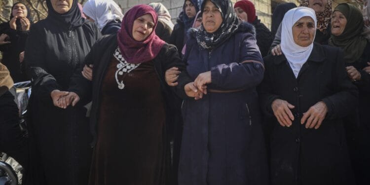 2 days of clashes and revenge killings in Syria leave more than 600 people dead 1 2 days of clashes and revenge killings in Syria leave more than 600 people dead