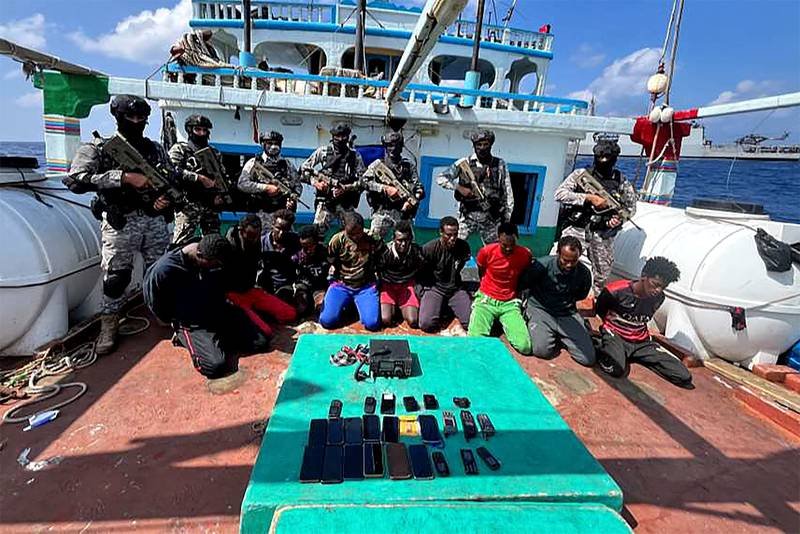 Indian Navy rescues Pakistani fishermen from Somali pirates