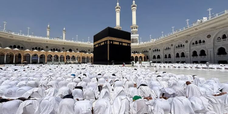 Can UAE residents still travel for Umrah? Saudi Arabia flights, buses, routes revealed
