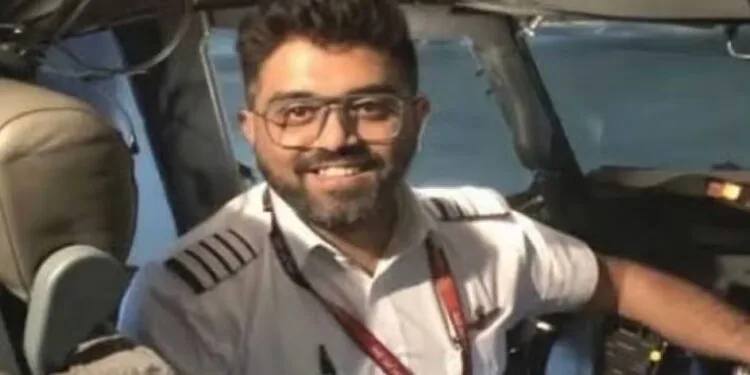 What really happened aboard flydubai FZ1073 during attempted terror attack