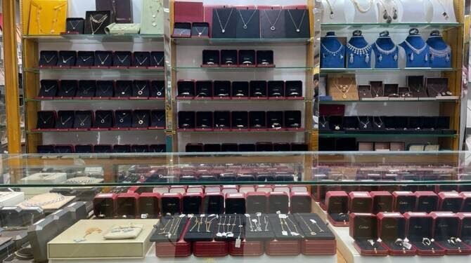 Thrift Meets Thrill: Saudi Arabia’s Booming Market for Pre-Owned Luxury