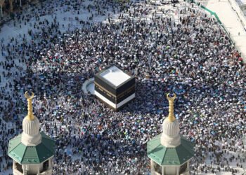 Pakistan Enters Final Phase of Hajj 2026 Preparations, Pilgrims Trained in 107 Cities