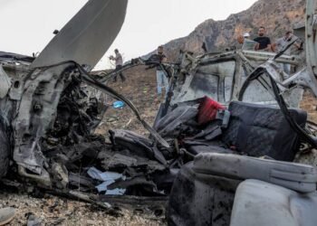 Israel Launches Strikes on Hezbollah Targets in South Lebanon, Citing Ceasefire Breaches 2 Israel Launches Strikes on Hezbollah Targets in South Lebanon, Citing Ceasefire Breaches