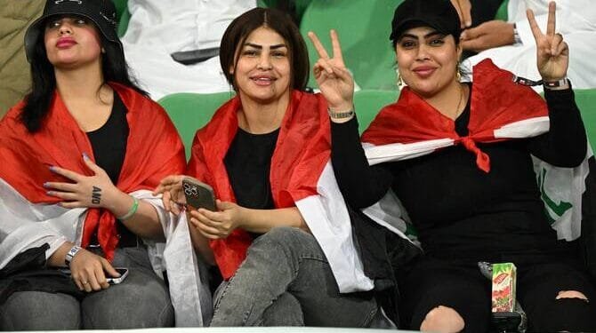 Iraqi National Team Embraced by Mexican Fans Ahead of World Cup Playoff Final After Perilous 12,000km Journey