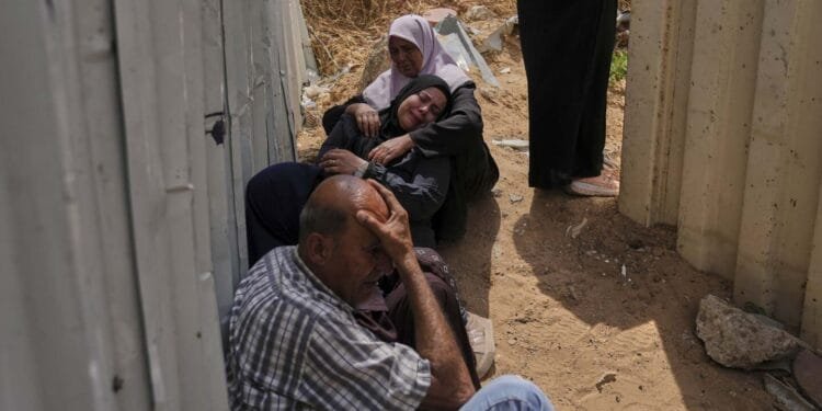 54 people killed in overnight airstrikes on southern Gaza city, hospital says