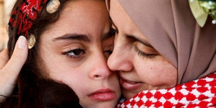 90 Palestinian prisoners released after Hamas frees 3 Israeli hostages