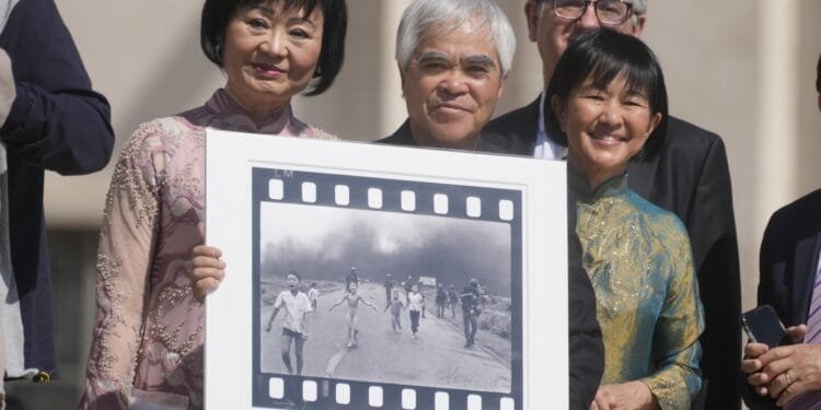 A Sundance documentary called ‘The Stringer’ disputes who took AP’s ‘napalm girl’ photo in Vietnam