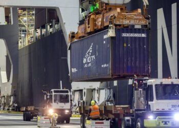 A dockworkers strike could shut down East and Gulf ports. Will it affect holiday shopping?