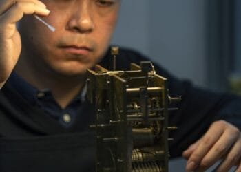 A mix of science and tradition helps restore relics in China’s Forbidden City