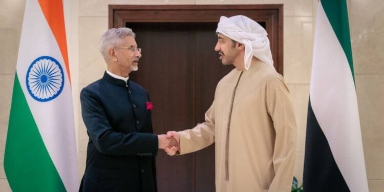 Abdullah, Jaishankar confer on issues