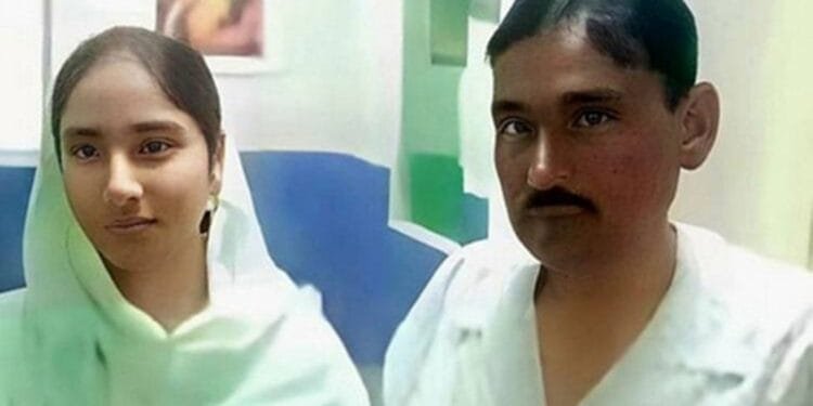 Act of selfless love: 20-year-old daughter dies after donating liver to save her father's life