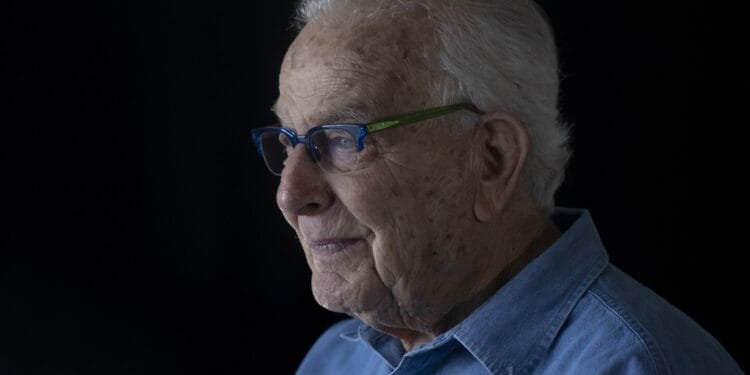 After 80 years, not many Auschwitz survivors are left. One man makes telling the stories his mission