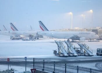 Air France, KLM pause flights to Middle East, including Dubai, Israel