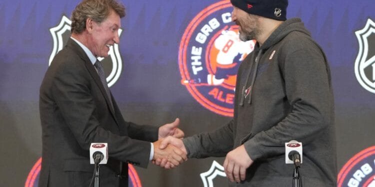 Alex Ovechkin and Wayne Gretzky are tied at 894 goals. Ovechkin can break the record Sunday