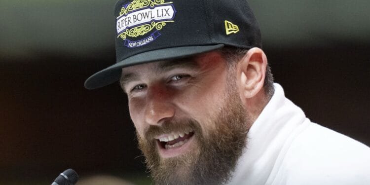 Arrests in luxury home burglaries targeting NFL, NBA players are the ‘tip of the iceberg’ 1 Arrests in luxury home burglaries targeting NFL, NBA players are the ‘tip of the iceberg’