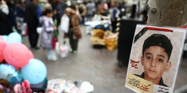 As a Palestinian, I stand in solidarity with the Iranian people. Here’s why