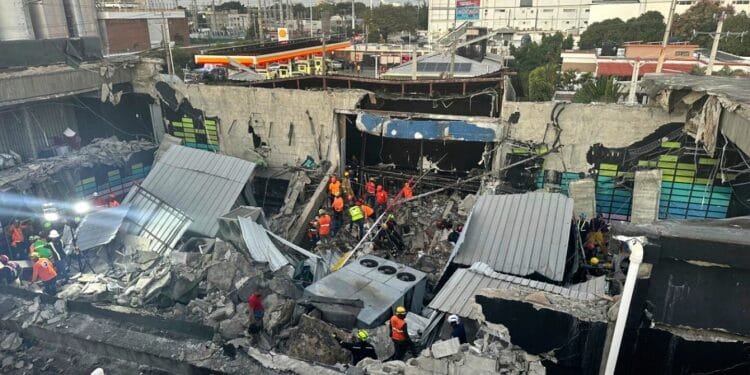 At least 18 dead, more than 120 injured in roof collapse at Dominican Republic nightclub 1 At least 18 dead, more than 120 injured in roof collapse at Dominican Republic nightclub