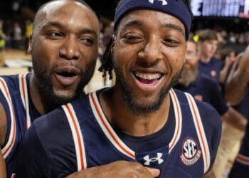 Auburn, Alabama, Florida headline SEC’s haul in the NCAA selection committee’s early top-16 seeds