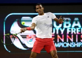 Auger-Aliassime sets up final showdown with Tsitsipas in Dubai