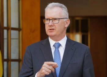 Australia cancels visa of Israeli influencer accused of ‘spreading hatred’ 5 Australia cancels visa of Israeli influencer accused of ‘spreading hatred’