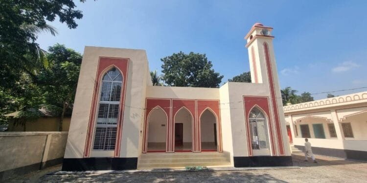 Awqaf of Sharjah builds a mosque and school in Bangladesh 1 Awqaf of Sharjah builds a mosque and school in Bangladesh