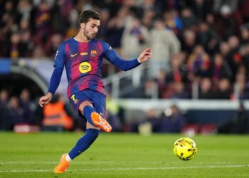 Barcelona thrash Athletic Bilbao 4-0 on emotional return to Camp Nou