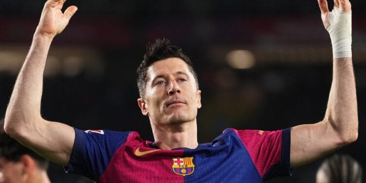 Barcelona top LaLiga as Lewandowski penalty seals Rayo Vallecano win