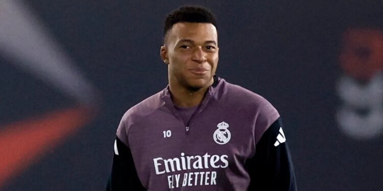 Barcelona vs Real Madrid: Supercopa final 2026 – El Clasico, teams, start