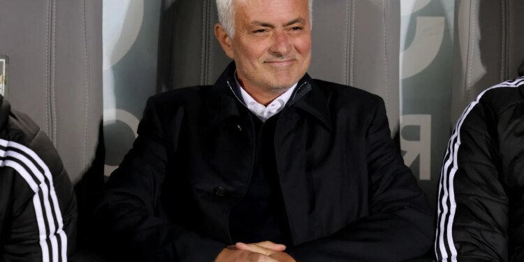 Benfica’s Jose to kill Real with love, says Madrid boss ‘like his child’ 1 Benfica’s Jose to kill Real with love, says Madrid boss ‘like his child’