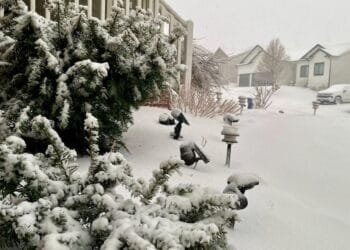 Blizzard conditions hit the Midwest while wildfires and tornadoes threaten Central US