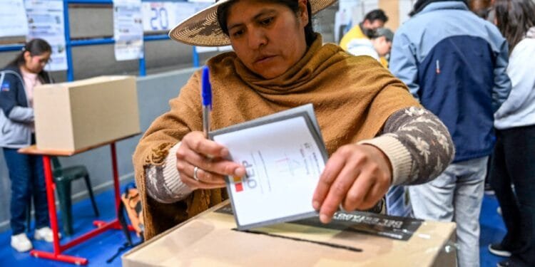 Bolivia heads to the polls as 20 years of leftist rule expected to end