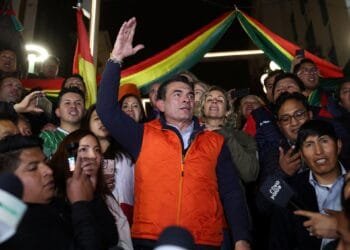 Bolivia to hold presidential run-off between centrist and right-winger