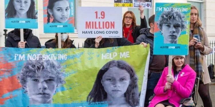 British parents quit jobs to care for children with long COVID