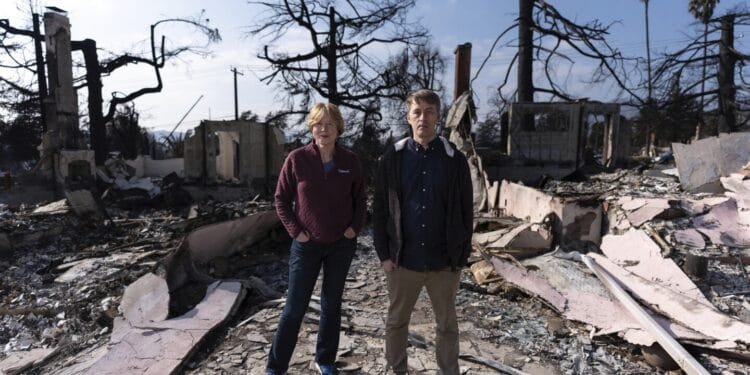 California’s insurance crisis leaves neighbors facing unequal recovery after wildfires 1 California’s insurance crisis leaves neighbors facing unequal recovery after wildfires