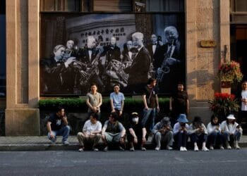 China youth jobless rate down at 15.7 per cent in December