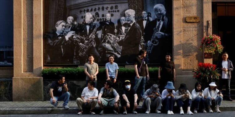 China youth jobless rate down at 15.7 per cent in December 1 China youth jobless rate down at 15.7 per cent in December