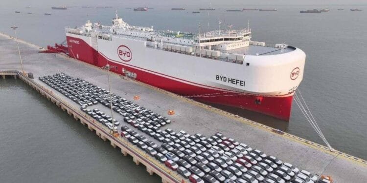 Chinese private enterprises' trade hits $3.4 trillion in 2024