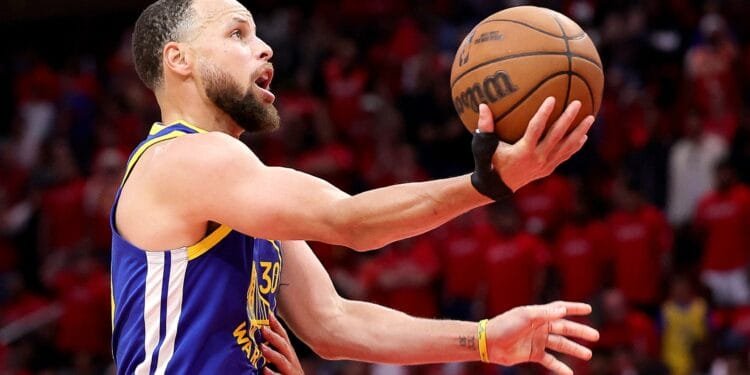 Curry, Butler lead Warriors to win against Rockets in Game 1 of playoffs