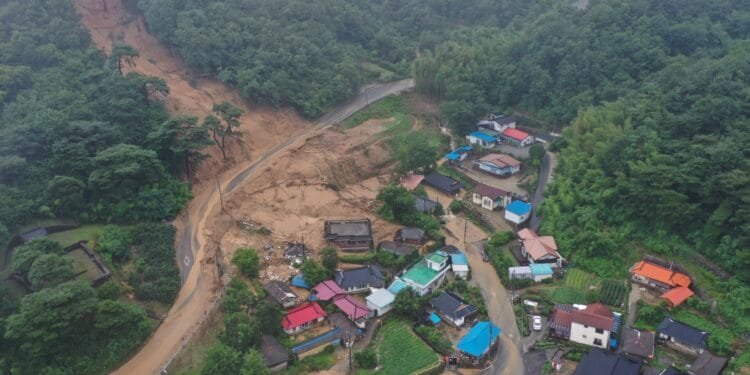 Death toll from S Korea rains rises to 18 as met agency warns of heatwaves