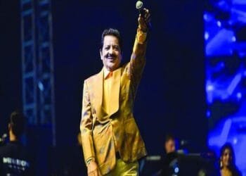 udit and fan exchange kiss leaving internet equal parts stunned and appalled photo file