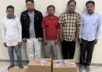 Dubai shuts down 4 printing houses for printing massage cards