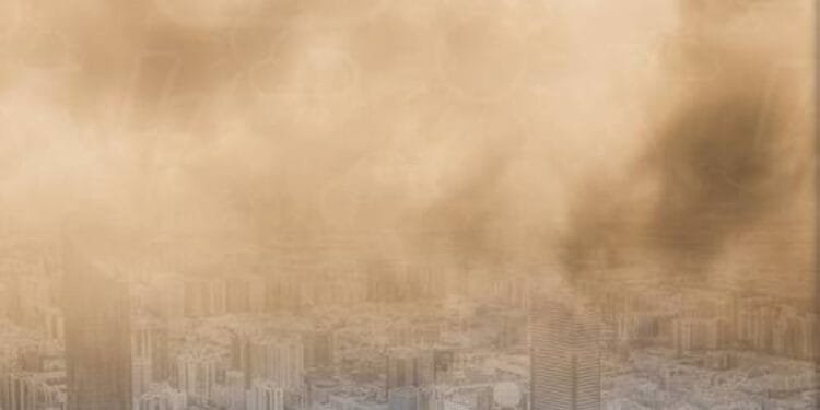Dust storms hit parts of UAE, reduce horizontal visibility