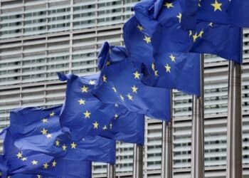 EU agrees deal to end Russian gas purchases by 2027