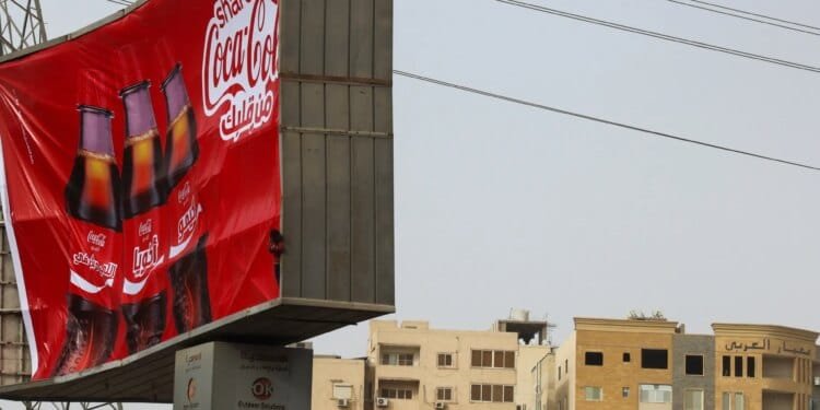 Egypt’s economy stabilises, but poverty challenges persist