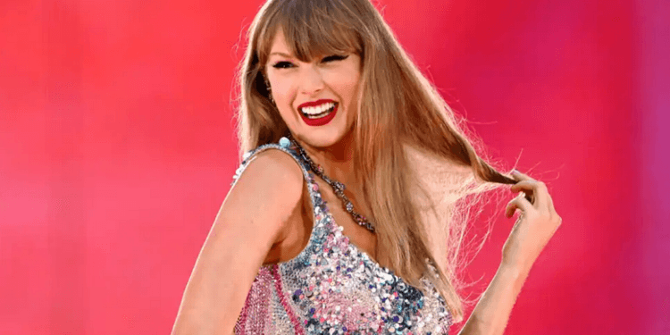 Embrace the heat with these 4 Taylor Swift tracks